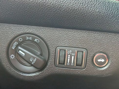 Used 2019 Dodge Challenger SXT w/ Blacktop Package RWD image 25