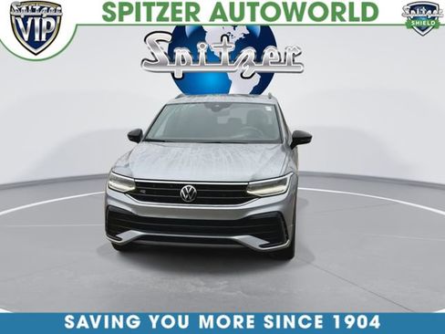 Used 2024 Volkswagen Tiguan SE R-Line image 4