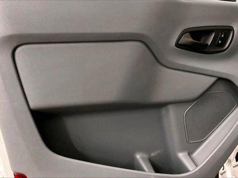 Used 2016 Ford Transit 250 148 Medium Roof w/ Exterior Upgrade Package image 23