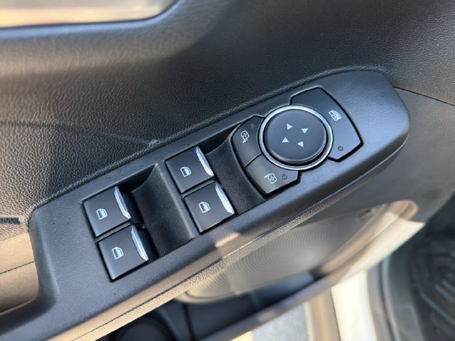Used 2021 Ford Escape Titanium AWD/4WD image 17