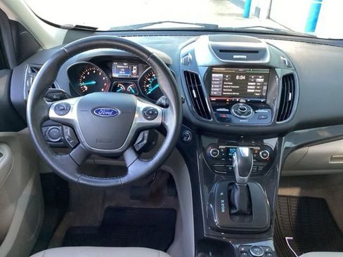 Used 2014 Ford Escape Titanium w/ Equipment Group 401A AWD/4WD image 18