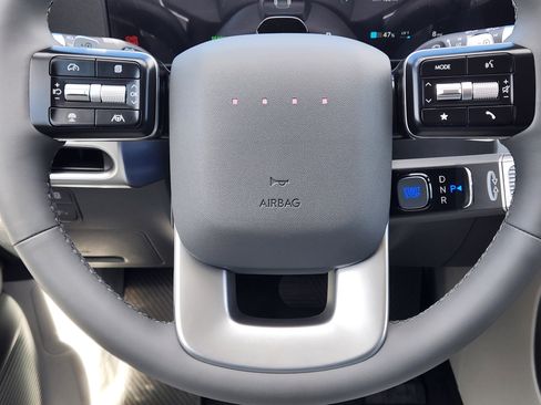 New 2026 Hyundai Ioniq 9 Limited AWD/4WD image 9