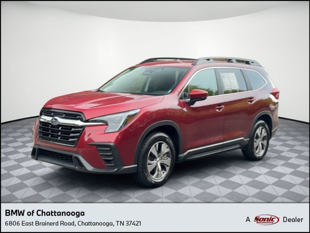 Used 2025 Subaru Ascent Premium AWD/4WD image 1