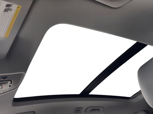 Used 2023 Audi Q5 2.0T Premium w/ Convenience Package image 18