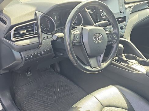 Certified 2022 Toyota Camry SE FWD image 13