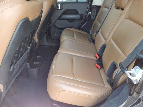 Used 2020 Jeep Wrangler Unlimited Rubicon AWD/4WD image 13