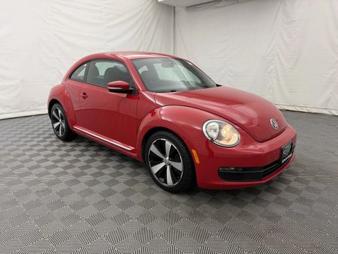 Used 2012 Volkswagen Beetle 2.5 FWD image 4