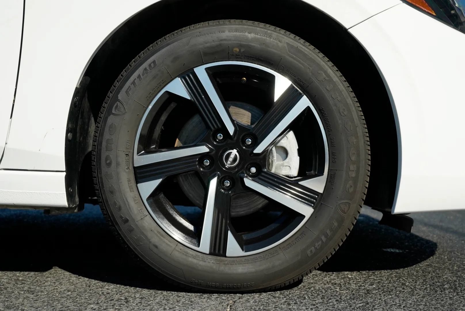 Used 2025 Nissan Sentra S FWD image 16