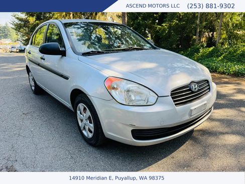 Used 2009 Hyundai Accent GLS image 7