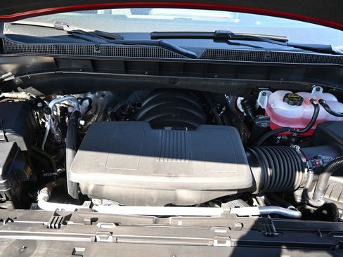 Used 2025 Chevrolet Tahoe High Country image 34