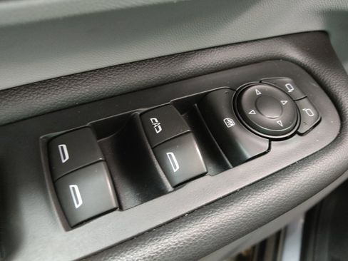 Used 2023 GMC Terrain SLT w/ Tech Package AWD/4WD image 27
