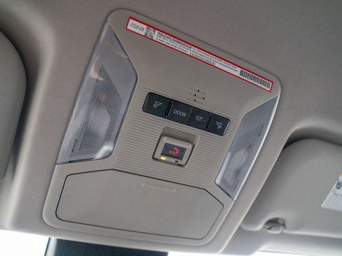 Used 2025 Toyota RAV4 LE image 18