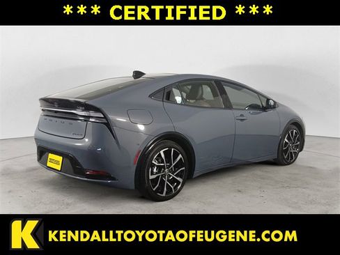 Used 2024 Toyota Prius Prime Premium image 5