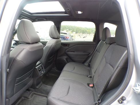 Used 2026 Subaru Forester Premium AWD/4WD image 18