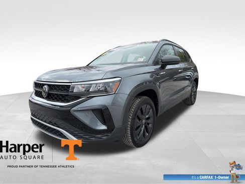 Used 2024 Volkswagen Taos S image 1