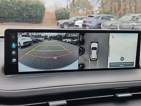 Used 2024 Genesis Electrified GV70 Prestige w/ Prestige Package image 17