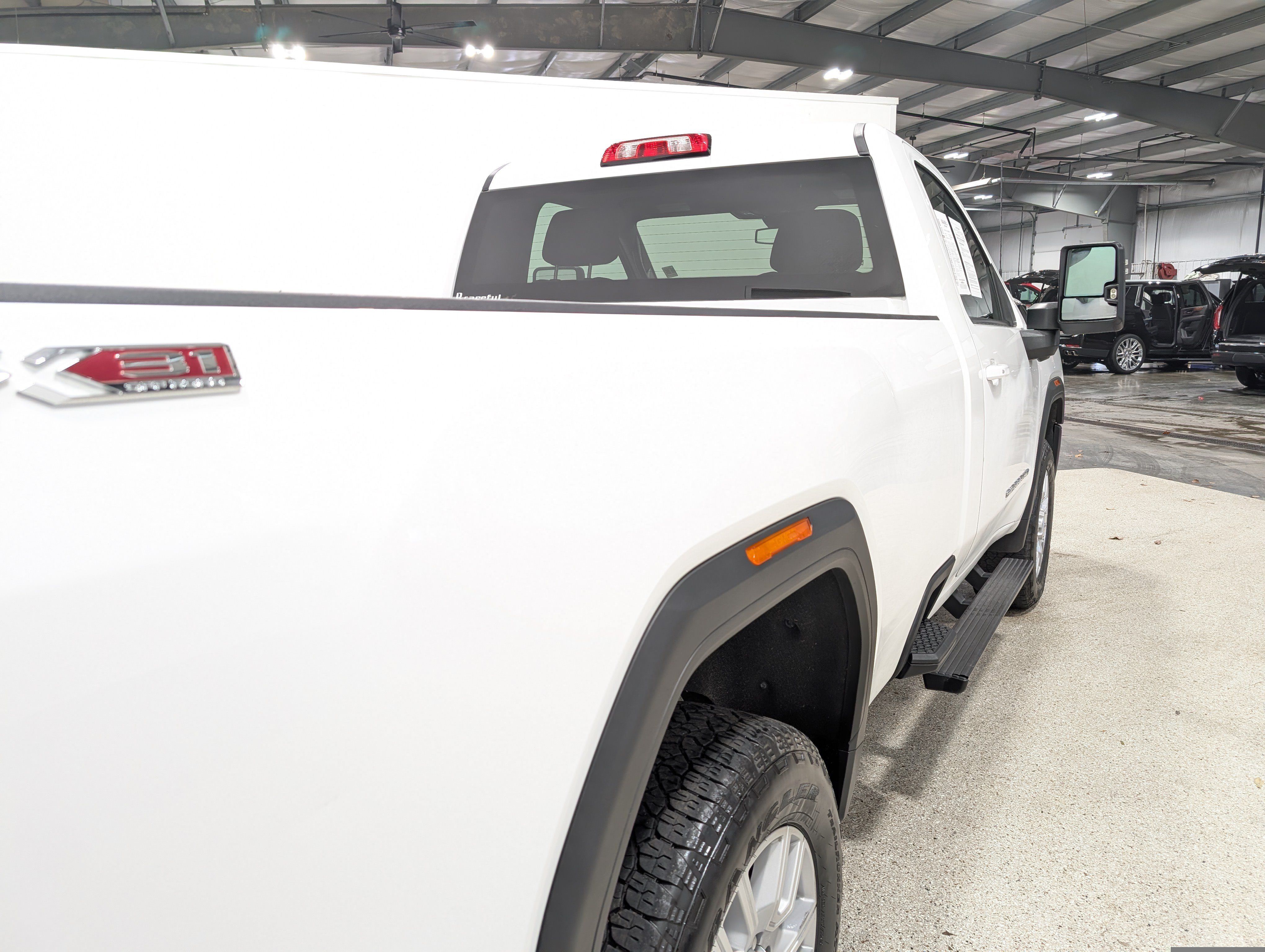 Used 2024 GMC Sierra 2500 SLE w/ SLE Convenience Package AWD/4WD image 3