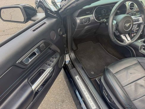 Used 2018 Ford Mustang Premium w/ Equipment Group 201A RWD image 12