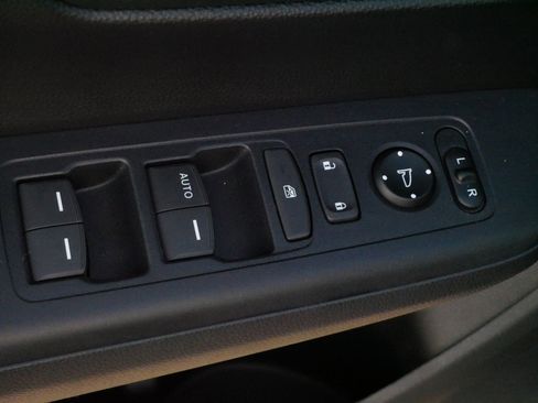 Certified 2024 Honda CR-V LX image 20