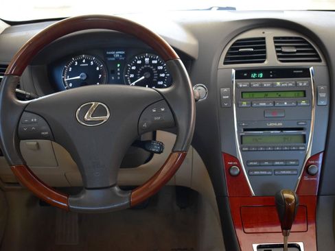 Used 2009 Lexus ES 350 FWD image 13