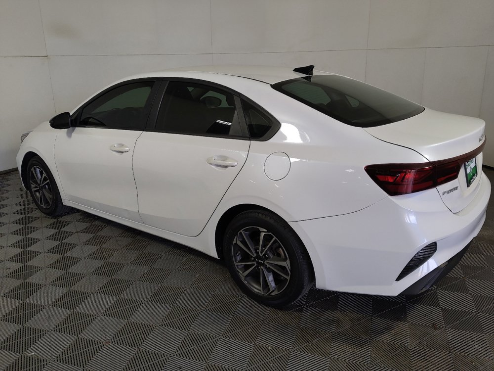 Used 2023 Kia Forte LXS FWD image 5