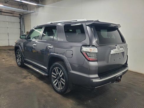 Used 2020 Toyota 4Runner SR5 Premium image 5