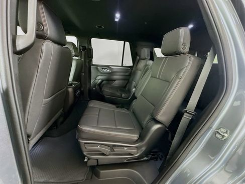 Used 2024 Chevrolet Tahoe RST w/ Luxury Package RWD image 24