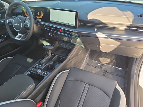 Used 2025 Kia K5 GT-Line image 9