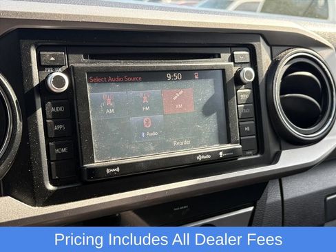 Used 2018 Toyota Tacoma SR5 RWD image 10