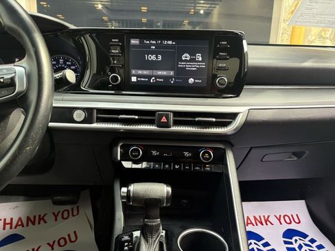 Used 2022 Kia K5 LXS image 21