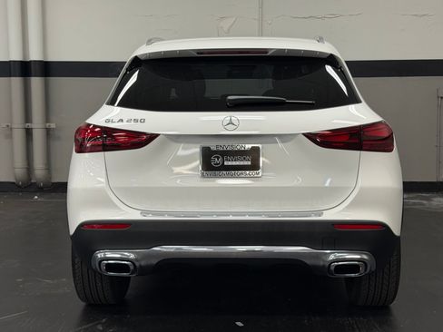 Certified 2026 Mercedes-Benz GLA 250 image 10