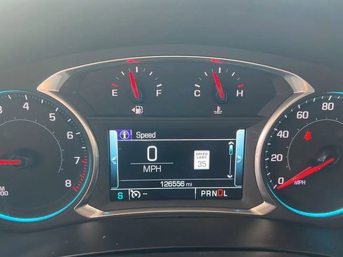 Used 2019 Chevrolet Traverse LT w/ LT Premium Package image 15