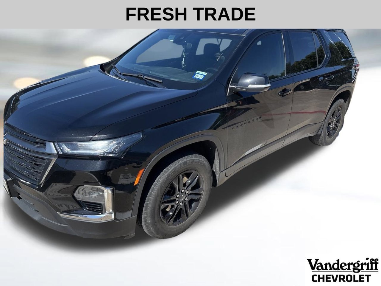 Used 2023 Chevrolet Traverse LT FWD image 1