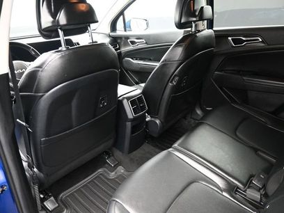 Used 2025 Kia Sportage EX