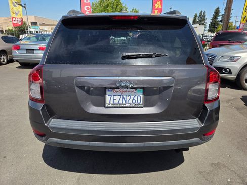 Used 2014 Jeep Compass Sport w/ Power Value Group FWD image 3