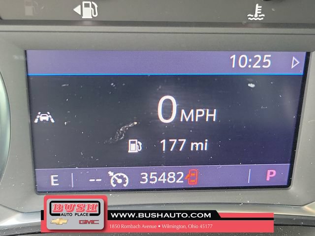 Used 2023 Chevrolet Traverse LT FWD image 27