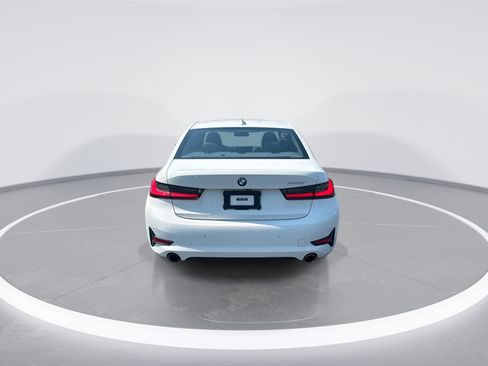 Used 2020 BMW 330i Sedan w/ Convenience Package RWD image 8