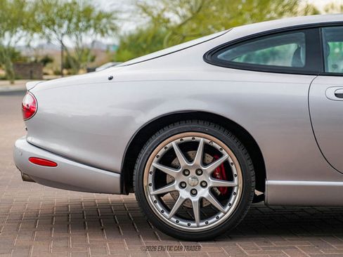 Used 2006 Jaguar XK8 Coupe image 10