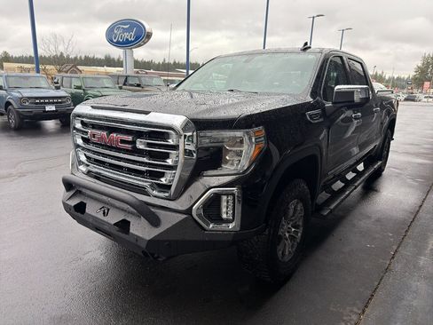 Used 2019 GMC Sierra 1500 SLT w/ SLT Convenience Package image 3