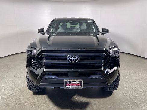 New 2026 Toyota Tacoma SR5 AWD/4WD image 8