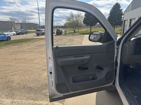 Used 2008 Chevrolet Silverado 1500 W/T AWD/4WD image 11