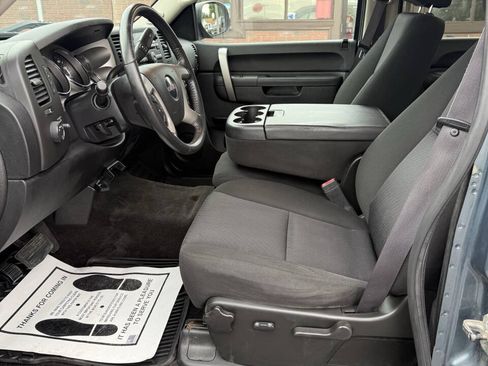 Used 2011 GMC Sierra 1500 SLE w/ Power Tech Package AWD/4WD image 17