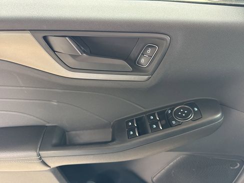 Certified 2023 Ford Escape Active w/ Cold Weather Package image 23