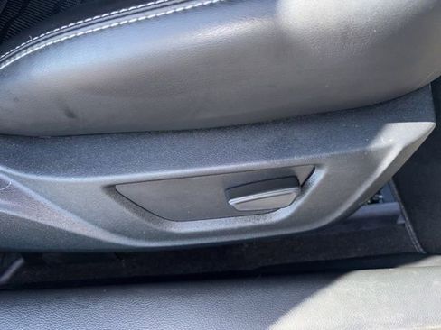 Used 2020 Ford Mustang Premium w/ Equipment Group 201A image 7