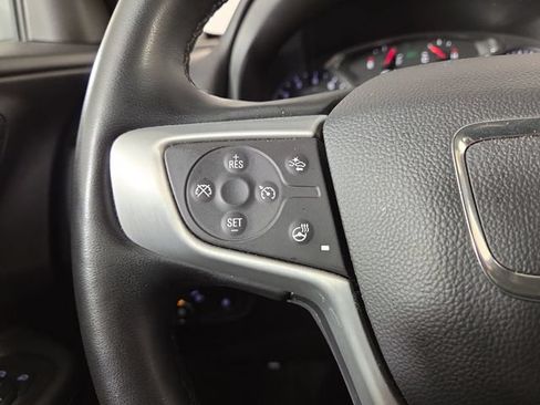 Used 2024 GMC Terrain SLT AWD/4WD image 22
