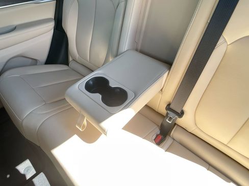 Used 2024 Jeep Grand Cherokee Limited w/ Trailer Tow Package image 24