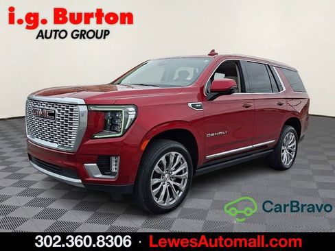 Used 2024 GMC Yukon Denali w/ Denali Reserve Package AWD/4WD image 3