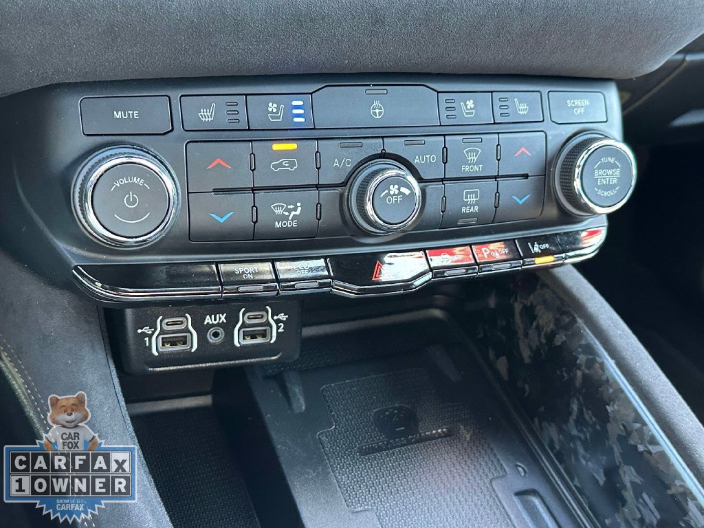 Used 2023 Dodge Durango R/T w/ Hemi Orange Plus Package AWD/4WD image 33