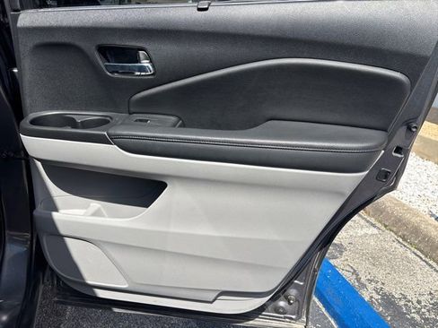 Used 2021 Honda Pilot Touring image 57