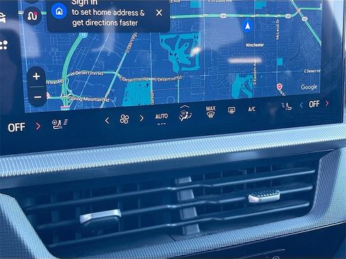 Used 2025 Ford Explorer ST-Line w/ Premium Package image 16